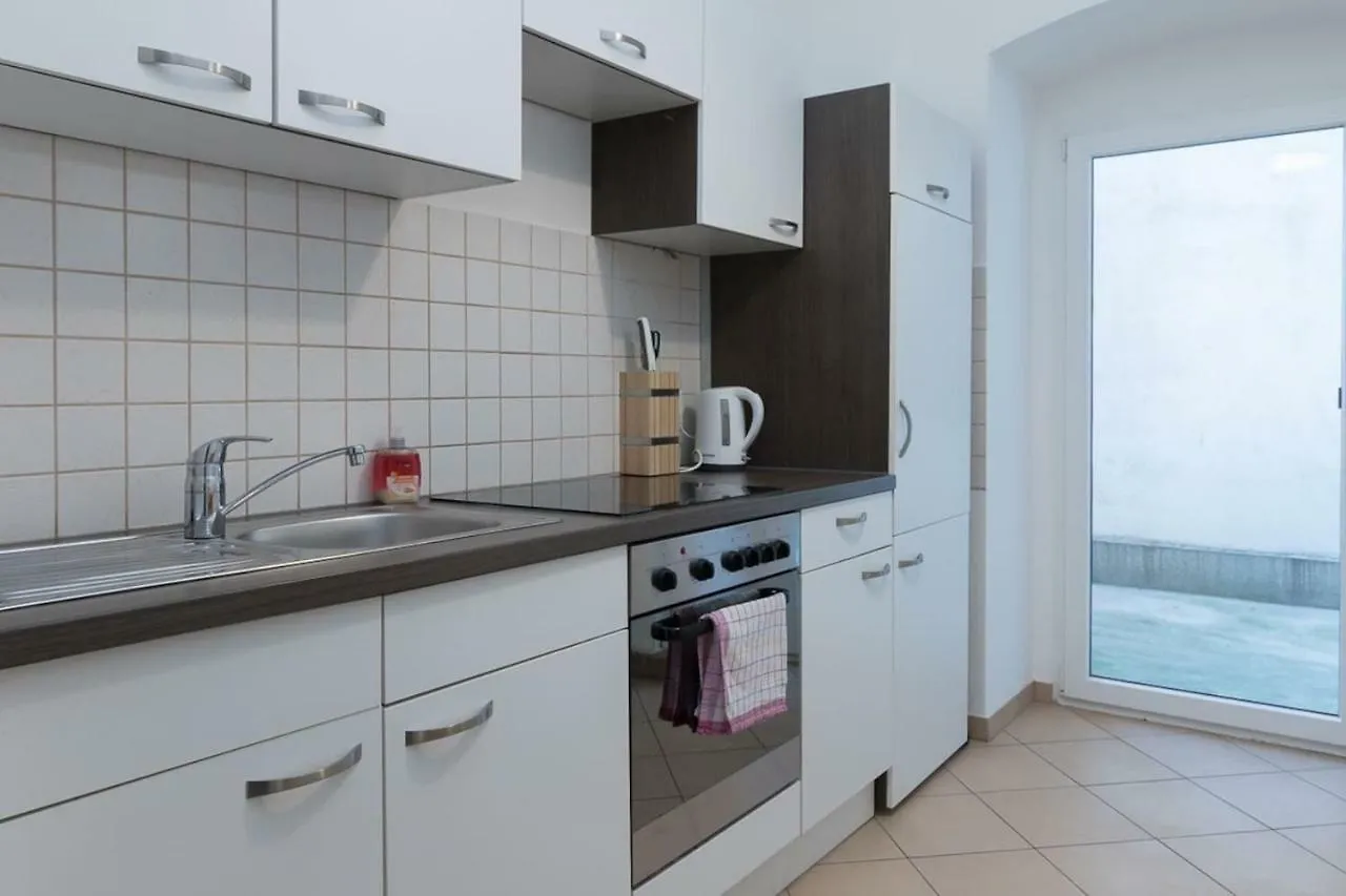 וינה Belvedere City Center Apartment